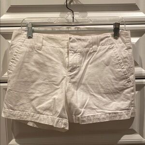 Lilly Pulitzer White Bermuda Shorts Classic Cotton Blend